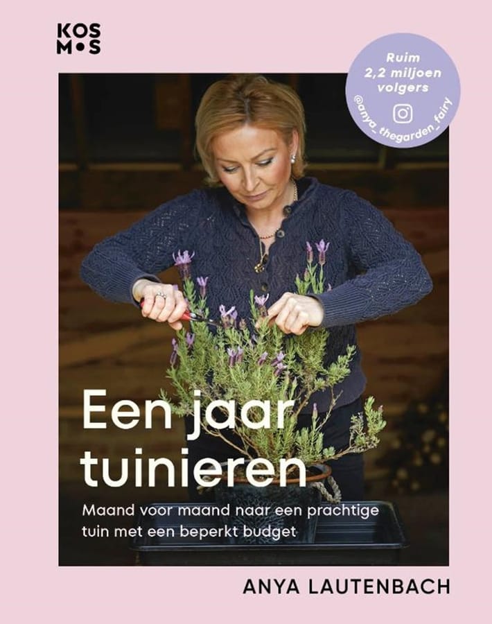Een jaar tuinieren (Anya Lautenbach) boek